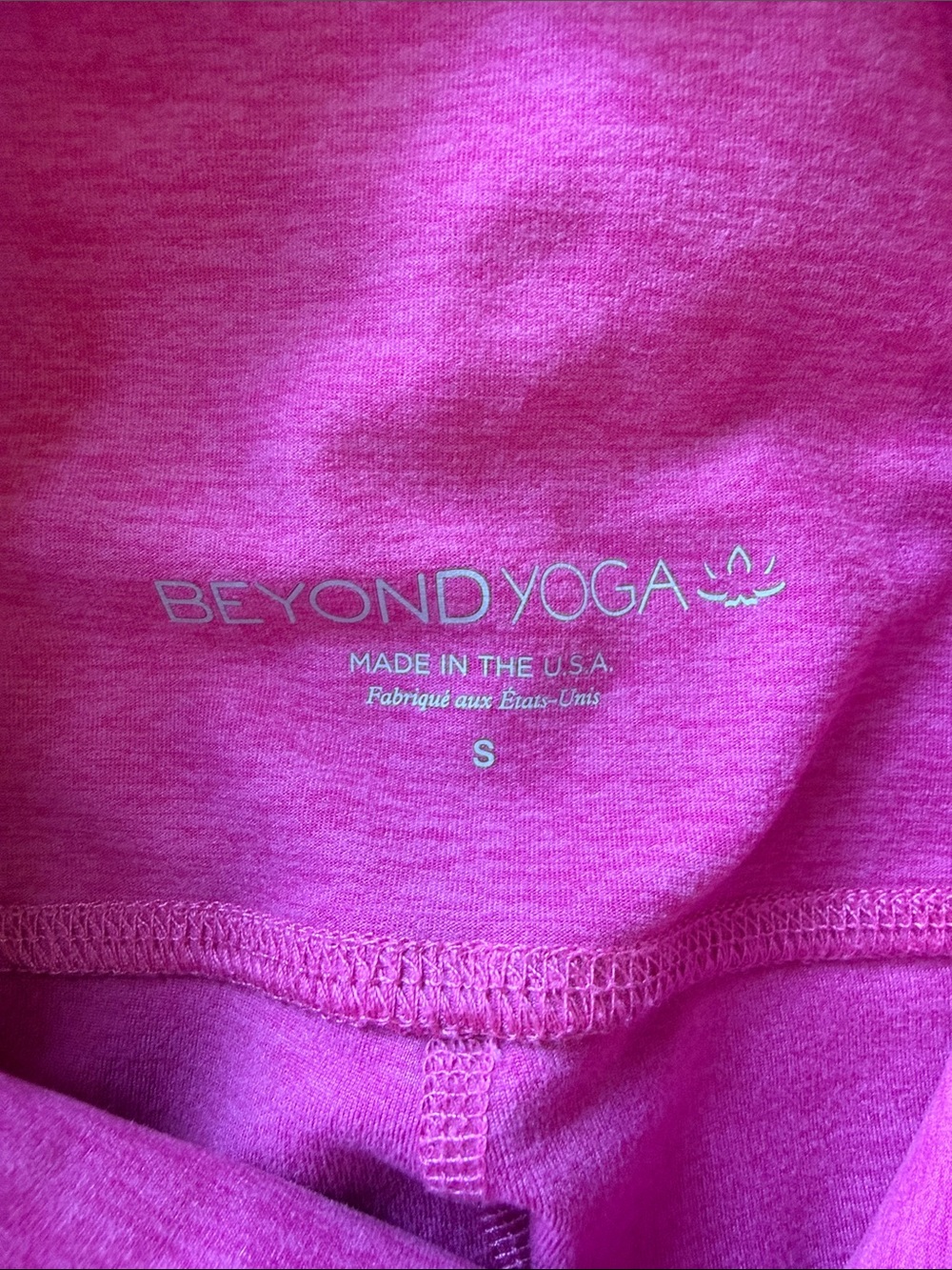 Beyond Yoga set 💕 - Picture 2 of 5